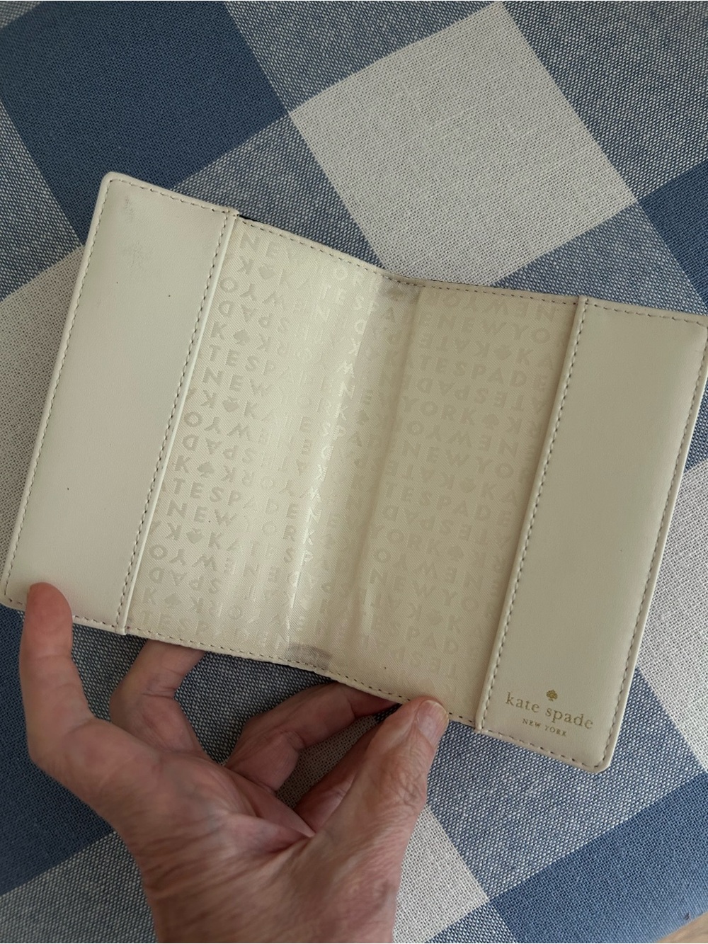 Kate Spade Passport Holder - Picture 4 of 4